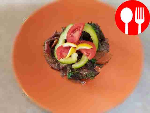 Быстрая куриная печень с беконом