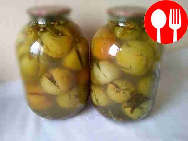 Homemade pickled vegetables