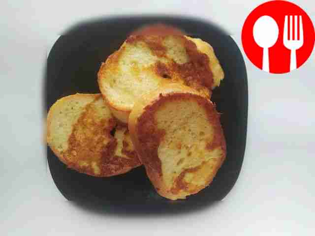 Fried egg toast for breakfast