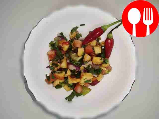 Original salsa with peaches