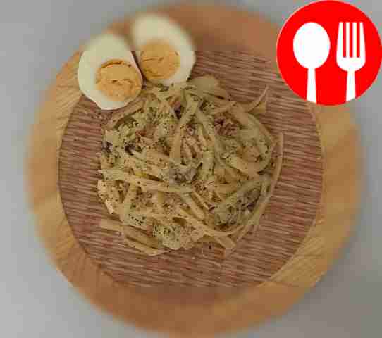 Crab salad with mussels