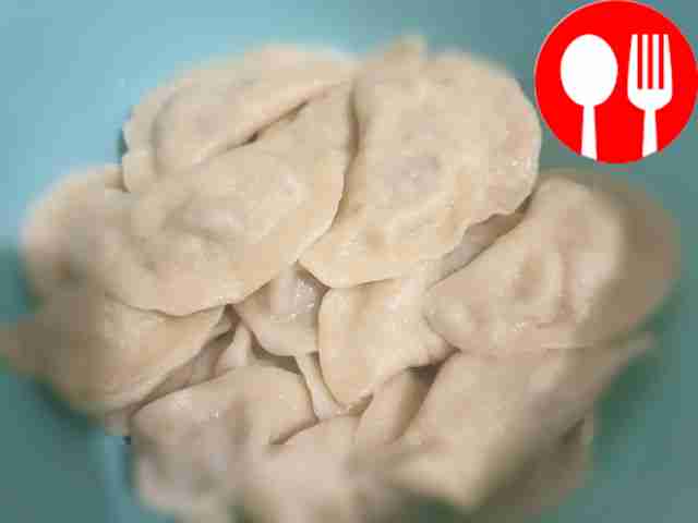 Dumplings with champignons