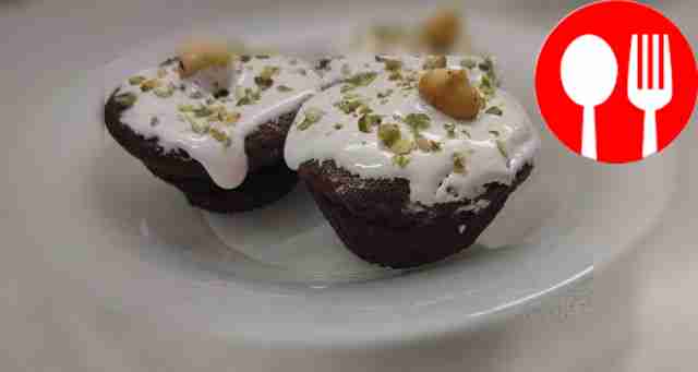 Шоколадные кексы с яблоком