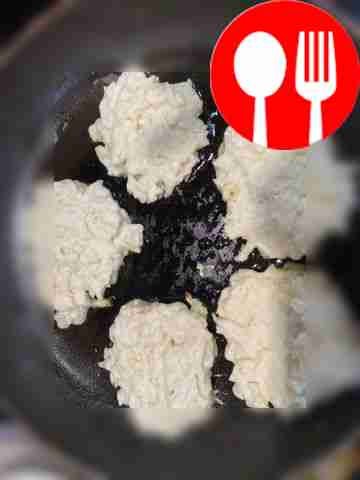 Разогрейте сковороду и добавьте масло....