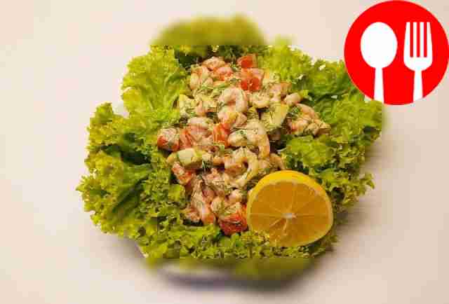 Delicate shrimp salad with avocado