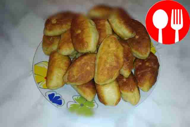 Lush meat pies with kefir