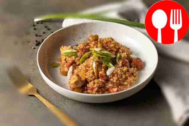 Джамбалая — луизианская паэлья с колбасками и курицей