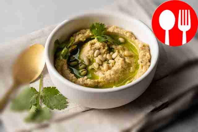 Creamy hummus