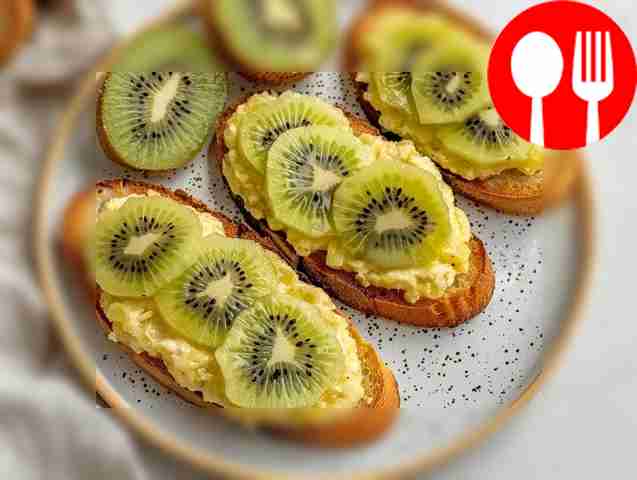 Juicy kiwi sandwiches