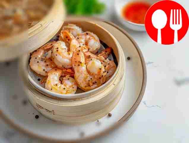 Juicy shrimp in a steamer