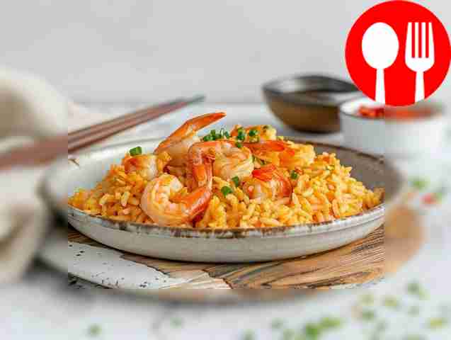 Rice with shrimp and Asian curry
