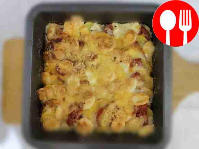 Нежная запеканка из картофеля с помидорами и сыром