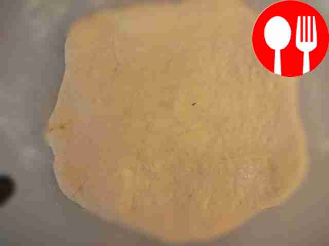 Fry in a dry hot frying pan.