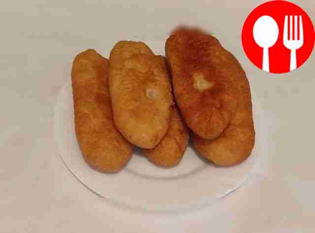 Lush fried vegetarian potato pies