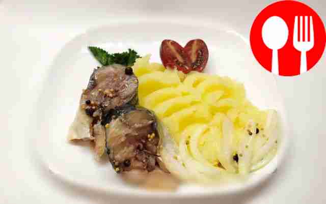 Salted mackerel with nitrite salt