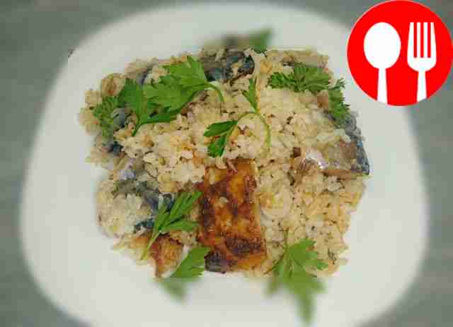Baked mackerel with rice