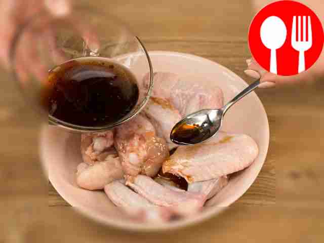 Mix soy sauce, honey and vegetable oil. Pour...