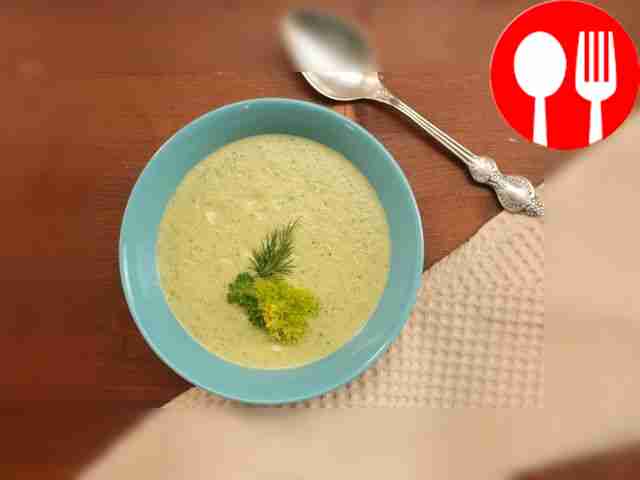 Простой суп-пюре из кабачков