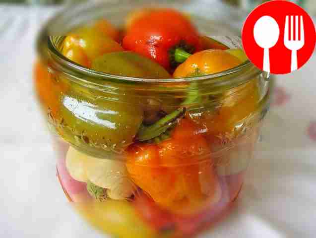 Сладкие болгарские перцы в банке Sweet bell peppers in a jar