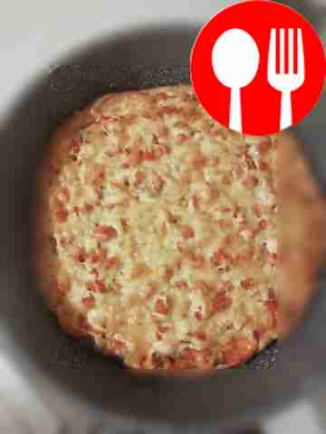 Meat pizza on puff pastry