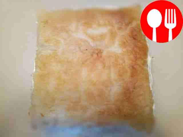 Сытный закусочный торт с печенью трески и овощами