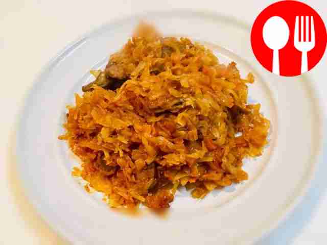 Fragrant cabbage stewed with chicken hearts