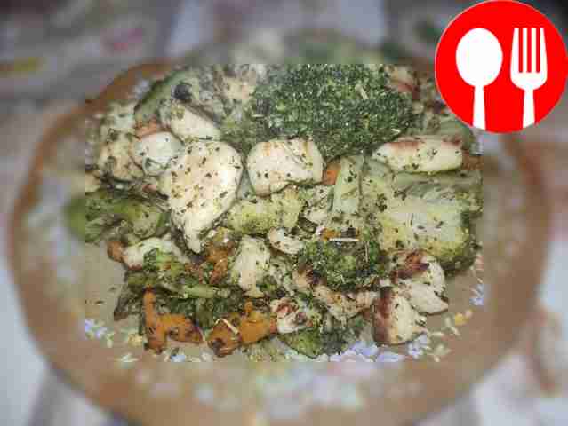 Stewed chicken with broccoli