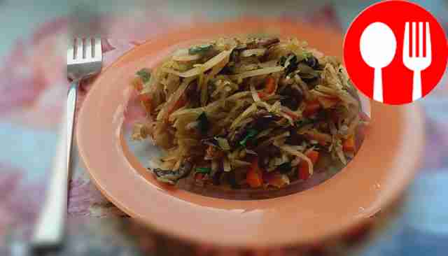 Капуста с шампиньонами, тушеная на масле Гхи