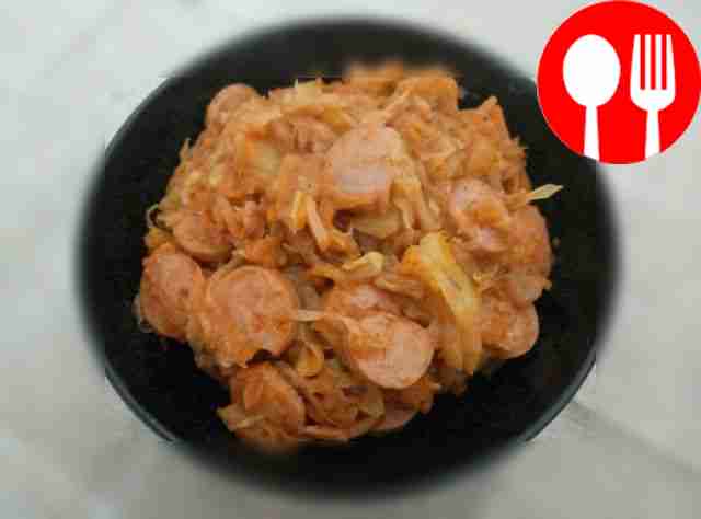 Vegetable stew with sausages