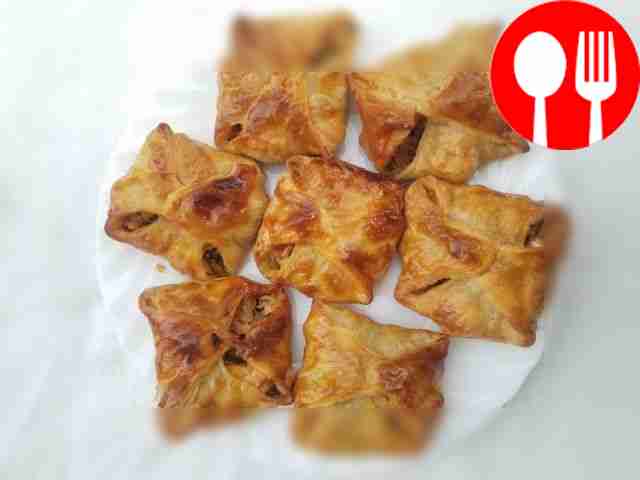 Хрустящие слойки с шампиньонами