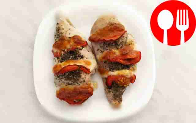 Fragrant “Caprese” with chicken breast fillet