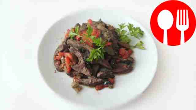 Говяжья печень с баклажанами Beef liver with eggplant