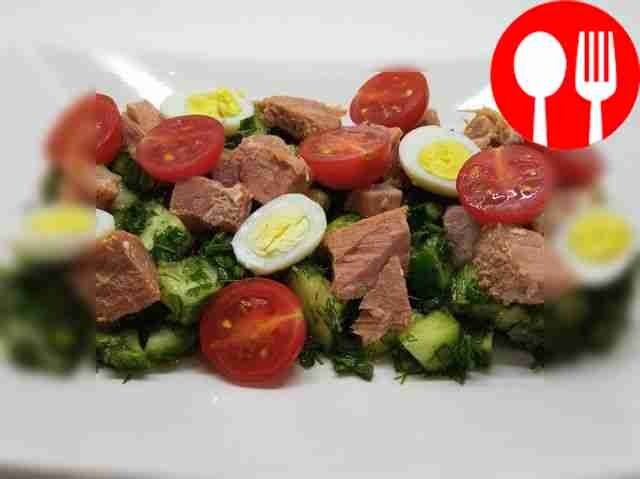 Quick cod liver salad with cucumbers and egg