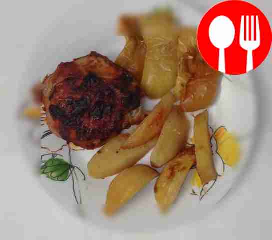 Ароматная курица с овощами под соусом