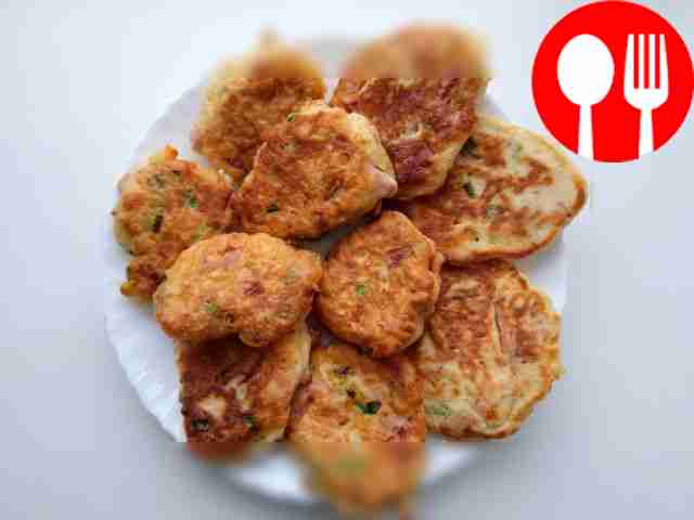 Вкусные оладьи с ветчиной