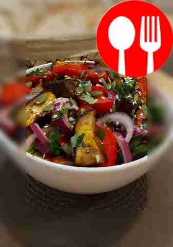 Осенний салат с баклажанами