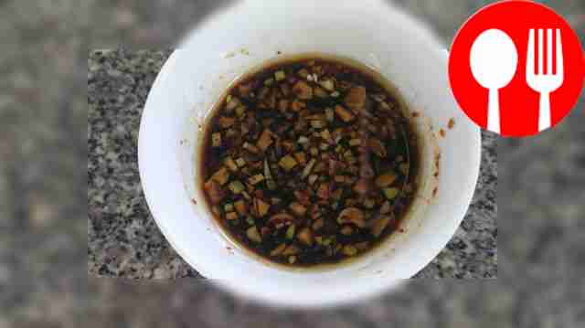 Mix the ingredients for the marinade: sesame...