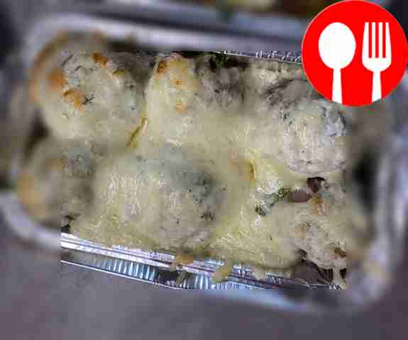 Картофель с беконом в сырной шапочке