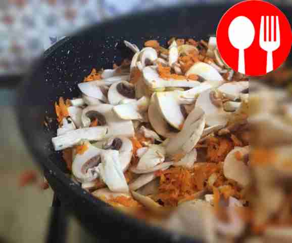 Grate the carrots, chop the champignons and...