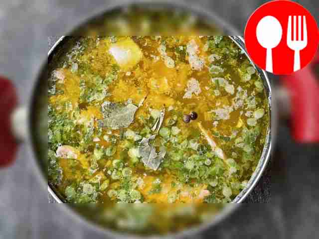 Add herbs, a few allspice peas, and 1-2 bay...