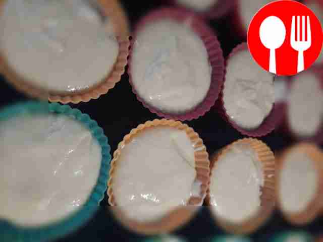 Поместите в разогретую до 200 °C духовку и...