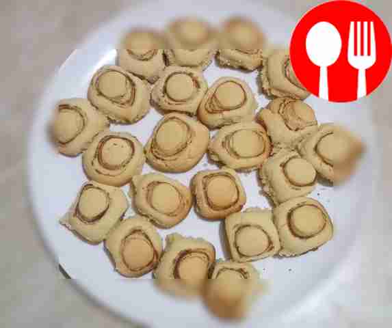 Печенье-шампиньоны с ванильным сахаром