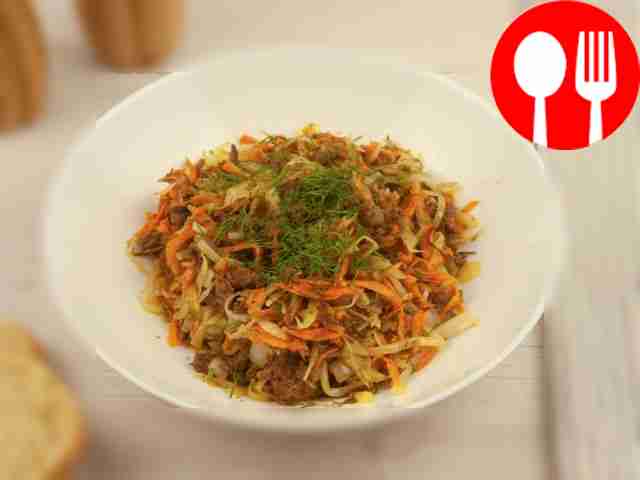 Солянка из капусты с тушенкой