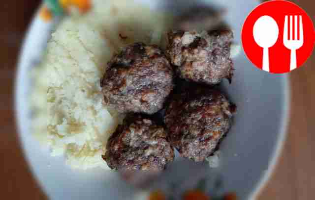 Котлеты с хлебом в духовке