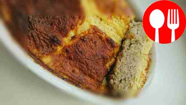Мясная запеканка под яичной шубкой