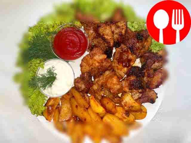 Аппетитные свиные ребрышки с картошкой