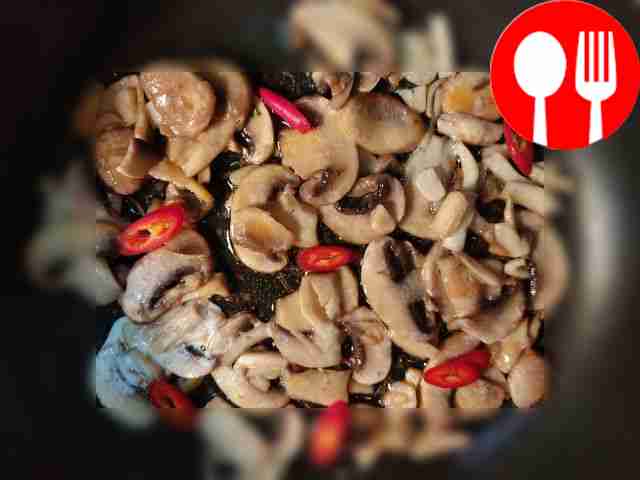 Place the champignons and peppers in a frying...