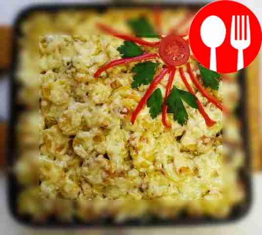 Tender potatoes baked in cream and cheese