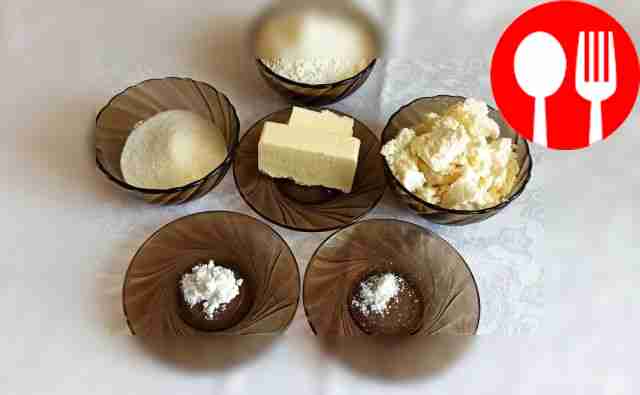 Расставьте все ингредиенты по отдельным ёмкостям.