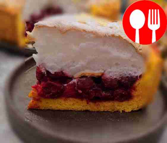 Перед подачей пирог стоит охладить. Приятного чаепития!